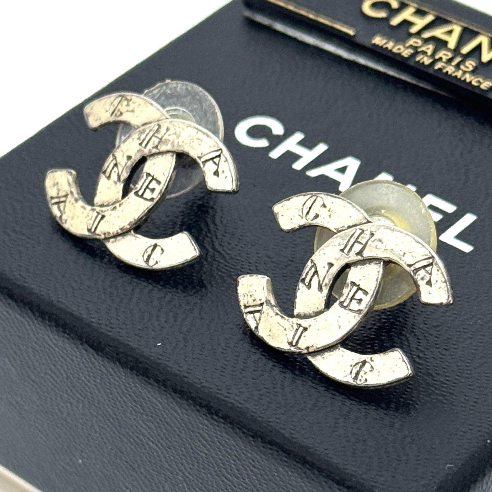 CHANEL 99A Coco CC Logo Cambon Pierced Earrings Silver Vintage Authentic JAPAN