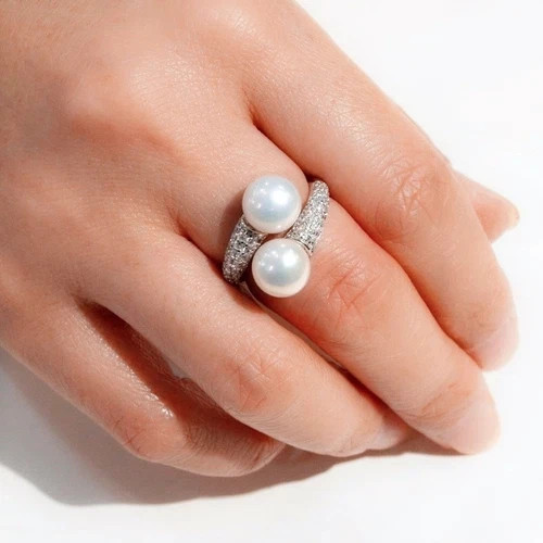 Sterling Silver 7-8MM Black & White Freshwater Pearl Ring 14k Platinum Plated