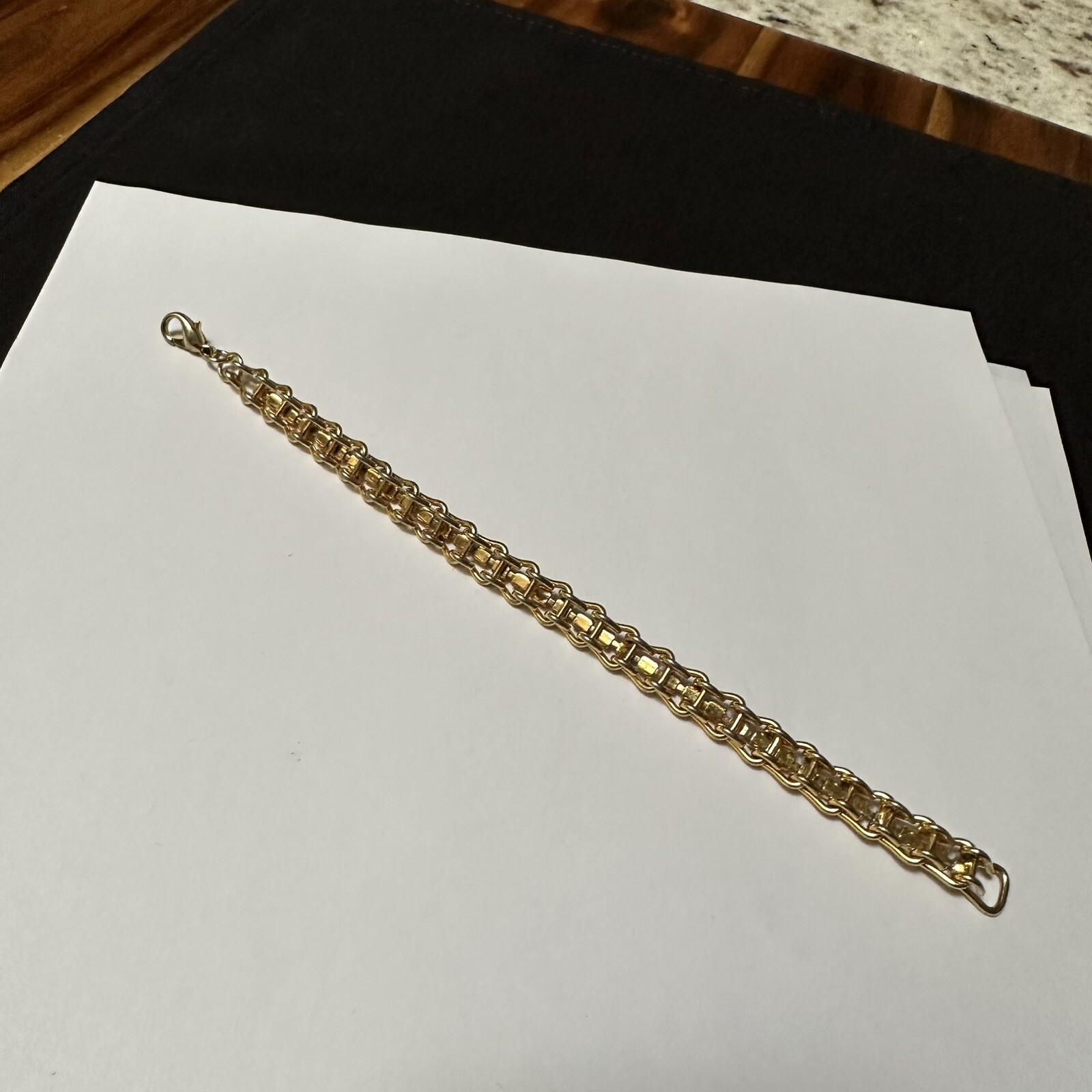 Women’s Gold Tone Purple / Clear Rhinestone Tennis Chain Bracelet 7 3/8 Inch