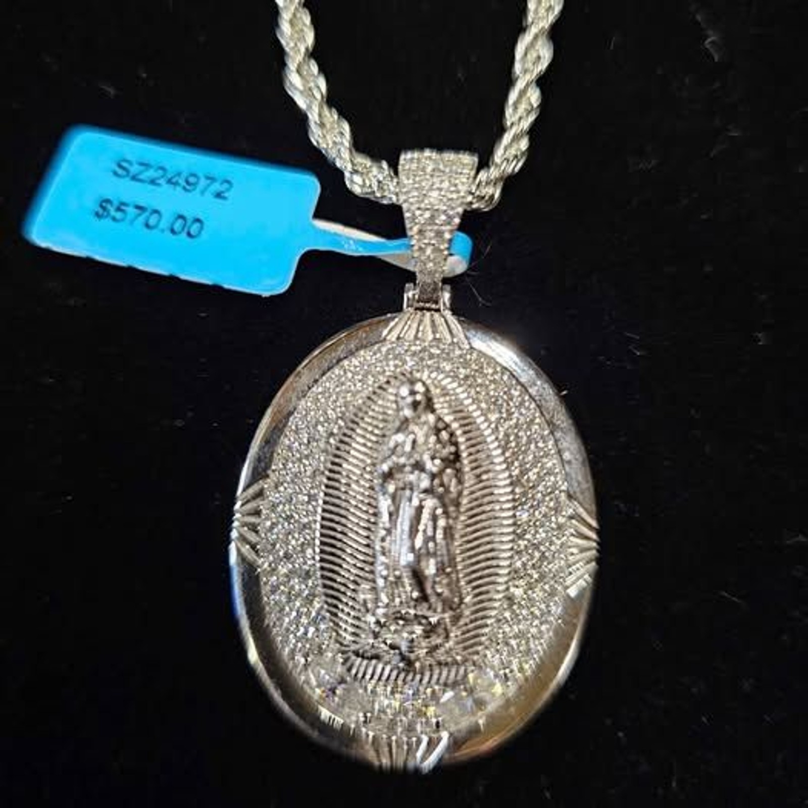 2.16CTW VVSD Moissanite Pendant on 28″ Rope Chain set in .925 Sterling Silver