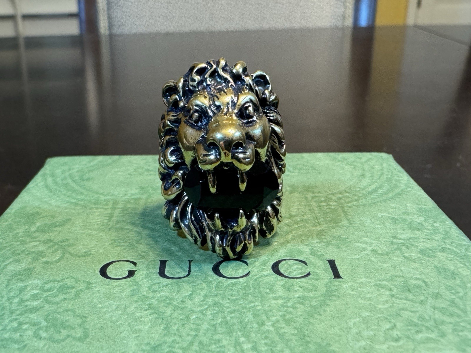 New Authentic Gucci Lion Head Ring Black Stone Size IT 13 / US 6.5
