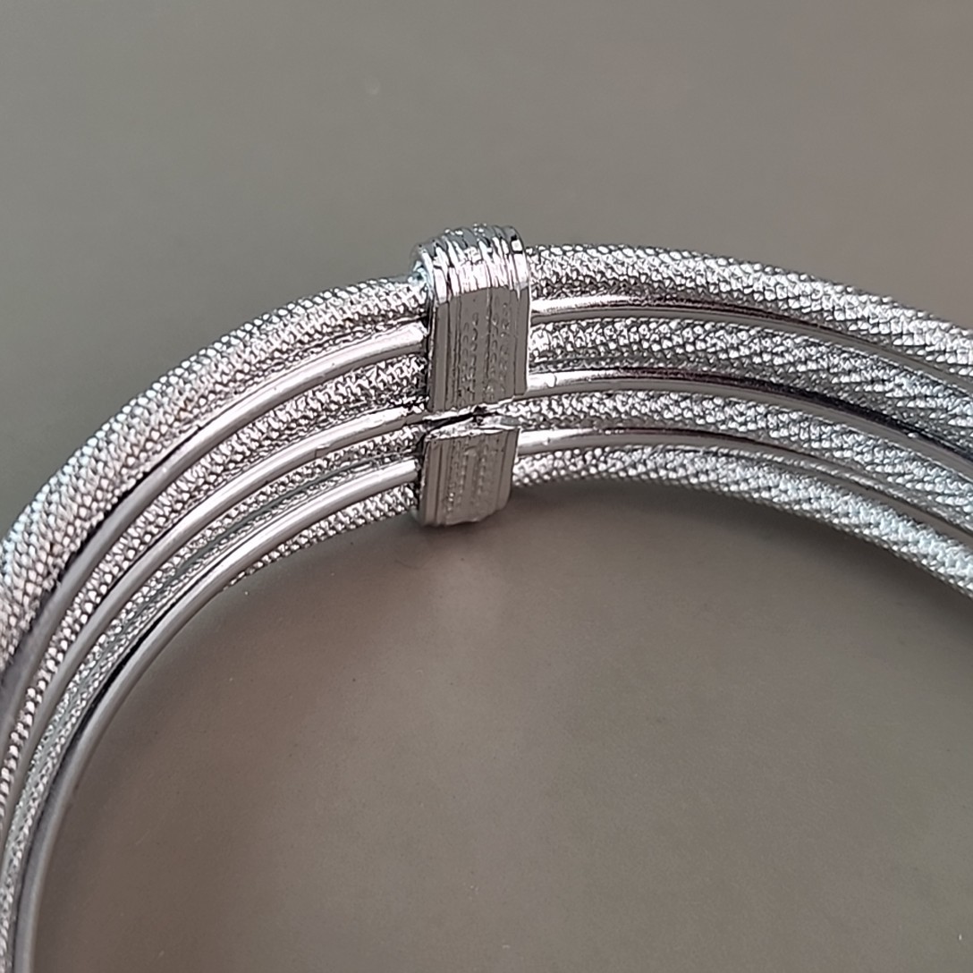 Multi Bangle Bracelet Silver Tone Textured Glossy Seven Layers Lightweight 8″