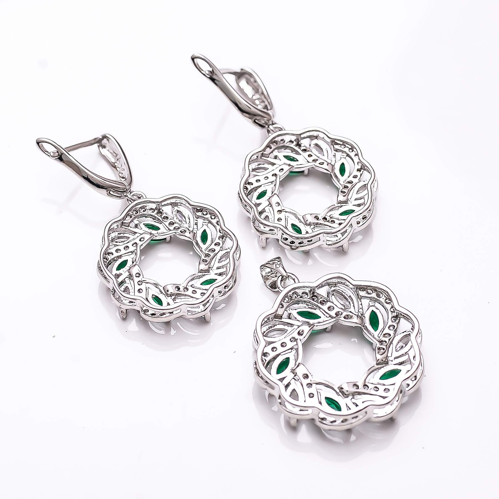 Emerald – Simulated & CZ Gemstone 925 Sterling Silver Pendant Earring Set P82826