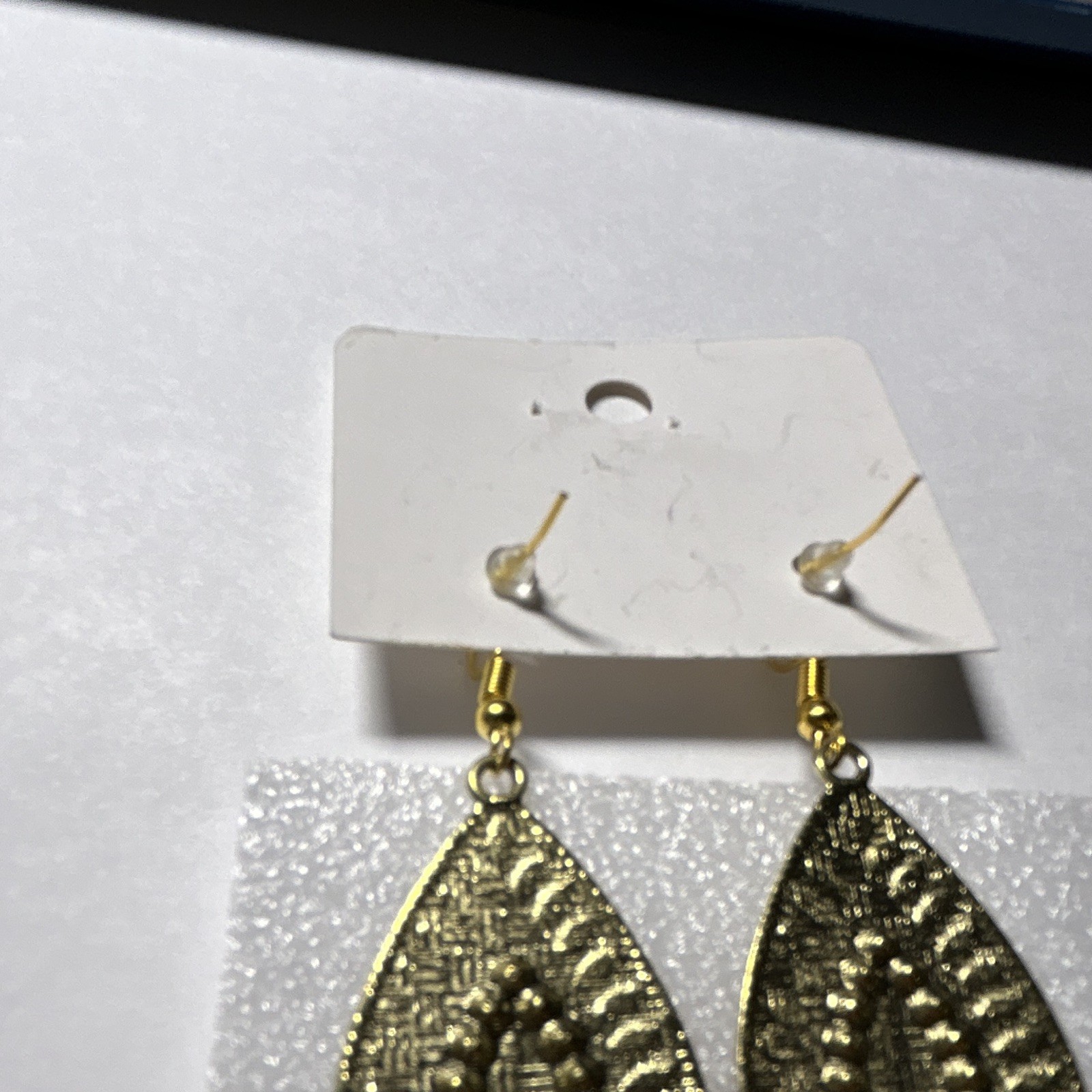 Gold Tone Teardrop Dangle/Drop Hook Earrings Orange Center Metal Lobe