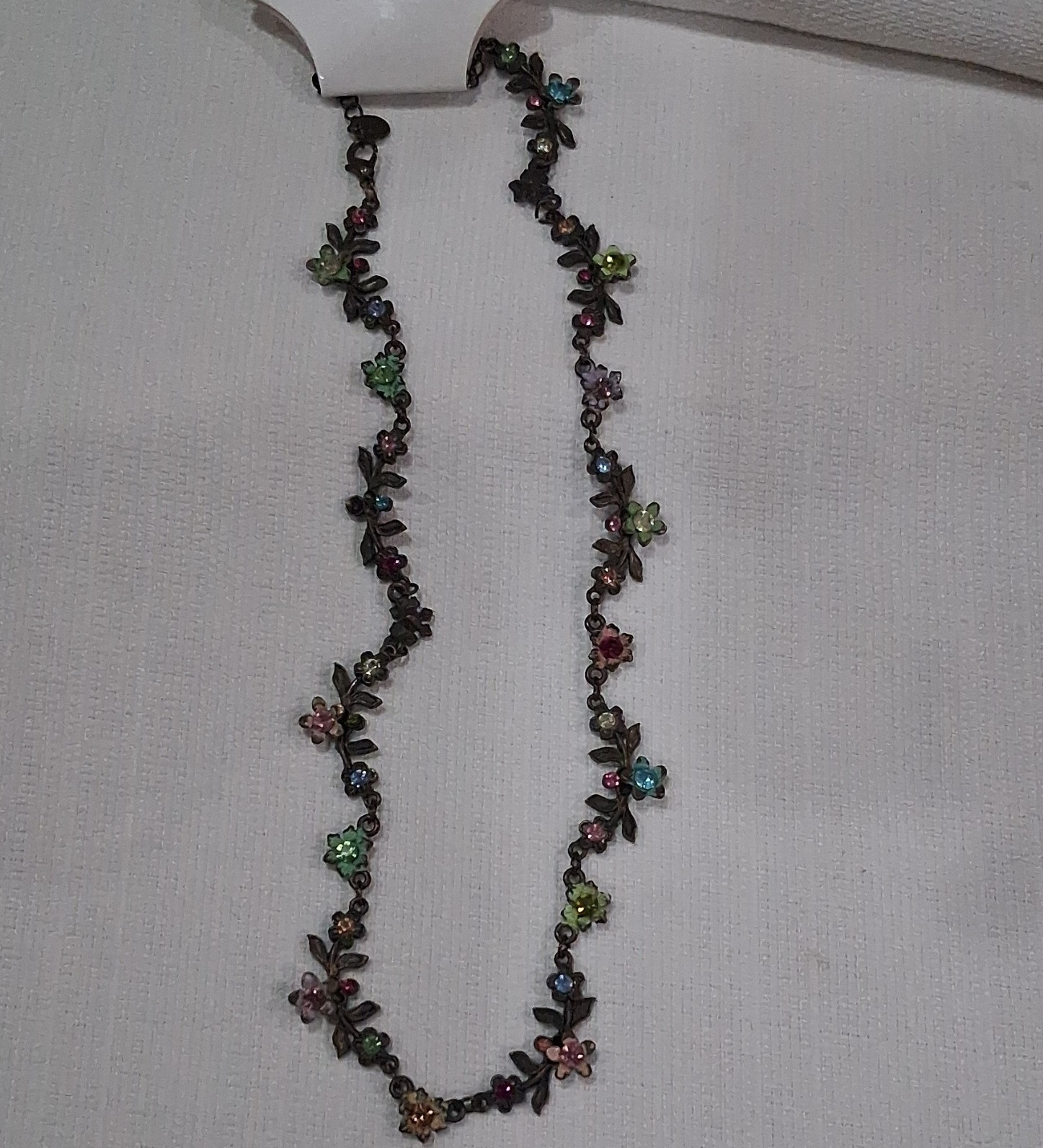 Multicolor Crystal Flower Pendant Cable Chain Necklace Adjustable Lobster Clasp