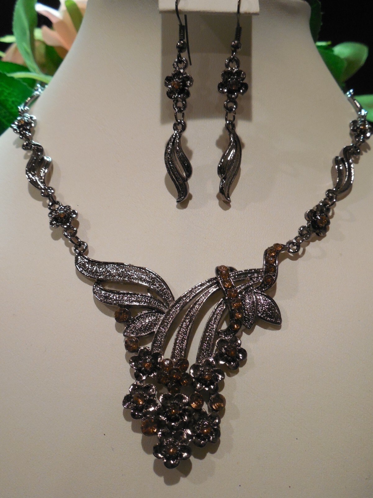 Ion Plated Black Stainless Steel Amber Rhinestone Floral Chevron Necklace Set