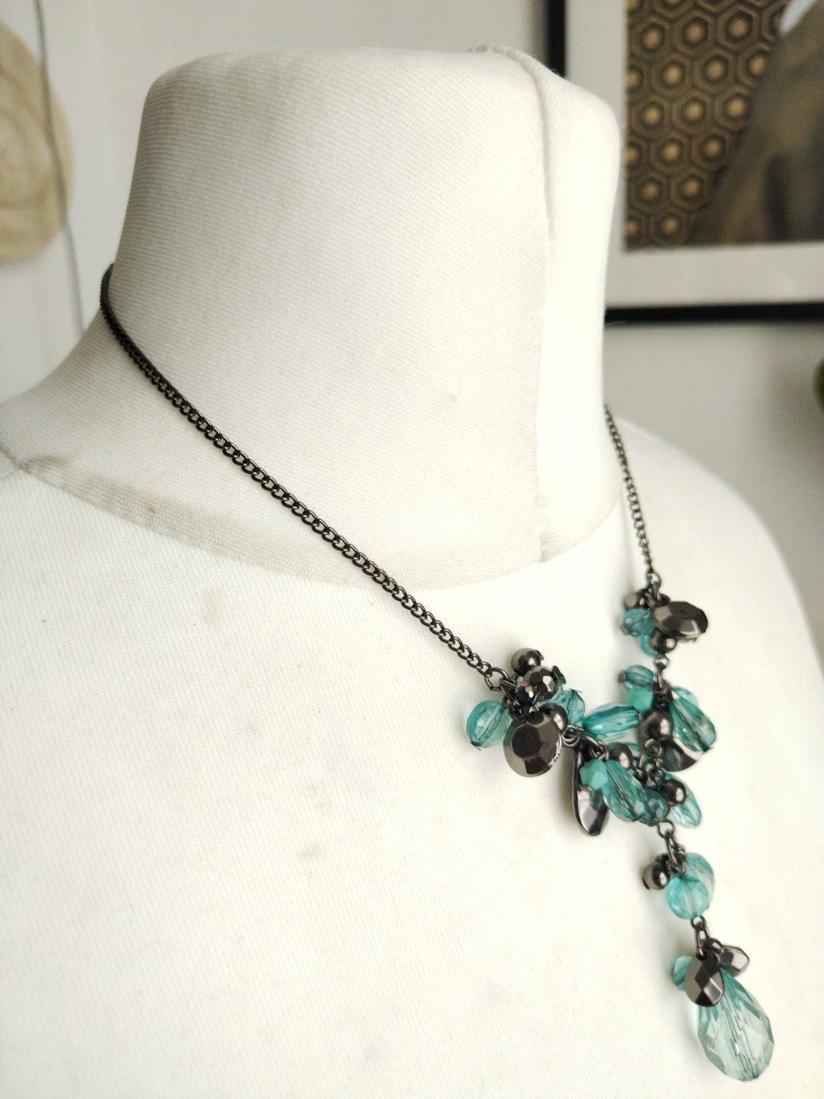 Y Drop Dark Metal Chain short Necklace, Teal, Gunmetal Mixed shapes Beads