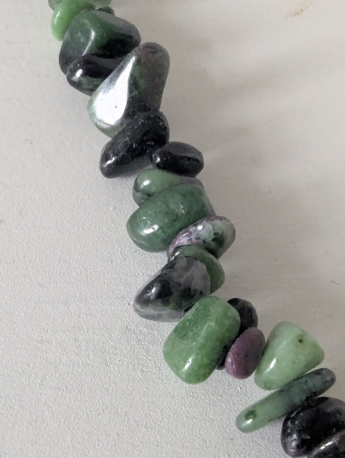 Ruby Zoisite Anyolite Chip Necklace 34″ Natural Gemstone Beaded Long Necklace