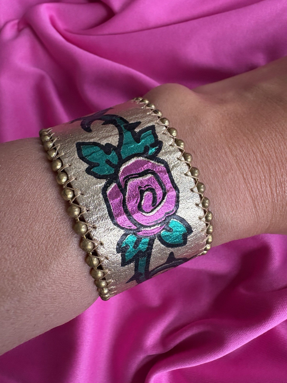 Betsey Johnson Vintage Tattoo Pink Rose Thorn Gold Leather Strap Bracelet RARE