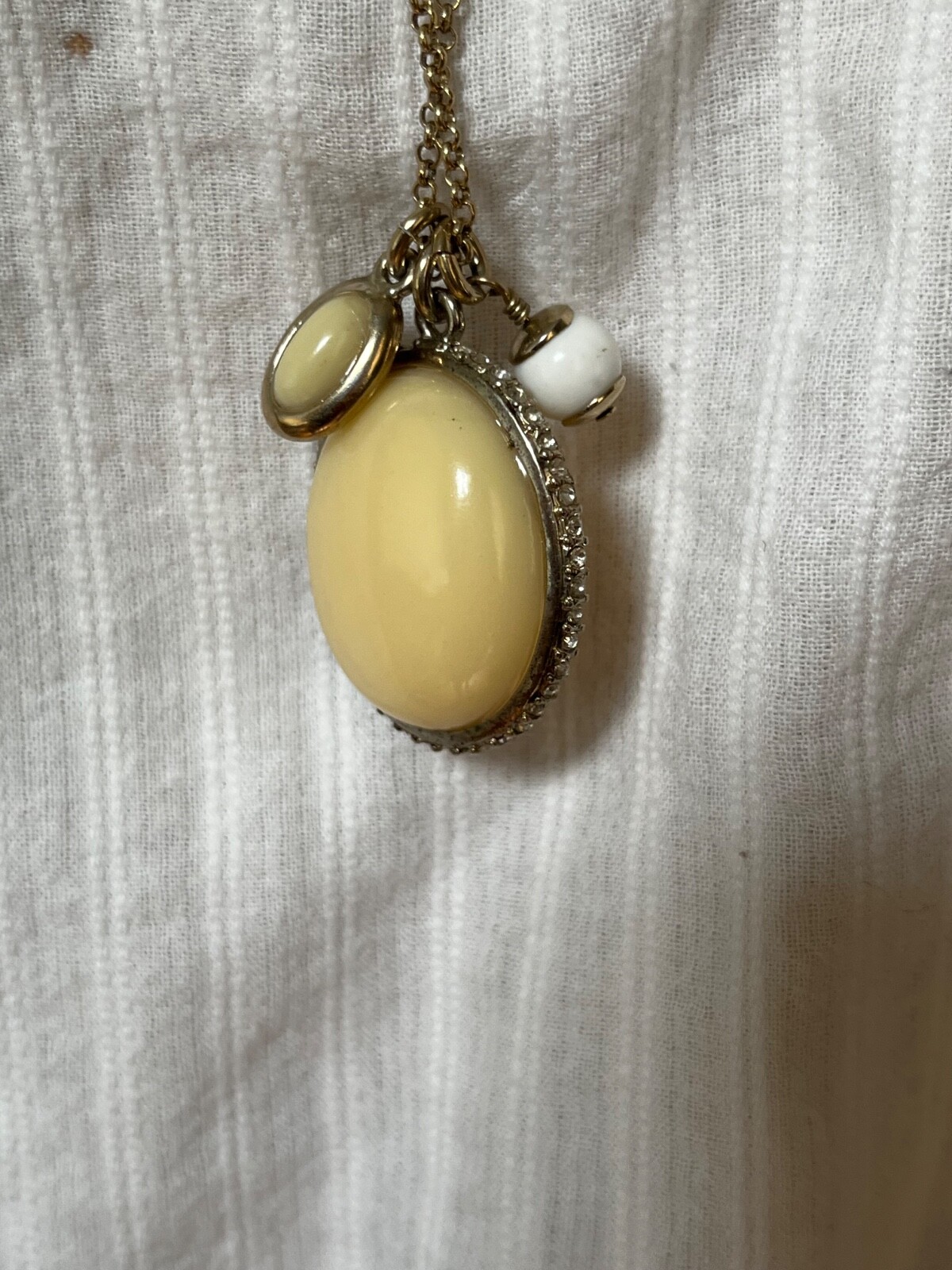 Beautiful Ann Taylor Cabochon Necklace 34”…