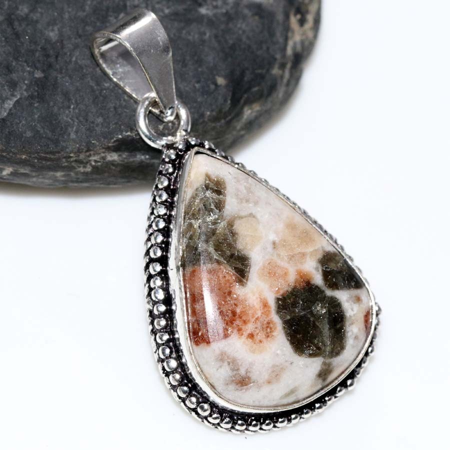 925 Silver Plated Natural Garnet In Limestone Pendant 1.4″ Wedding Gift MJ