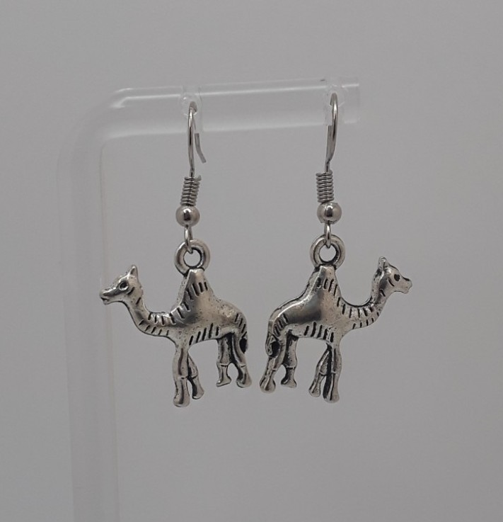 Cute Camel Hump Day Dangle Drop Earrings Unique Party Wildlife Lover Gift