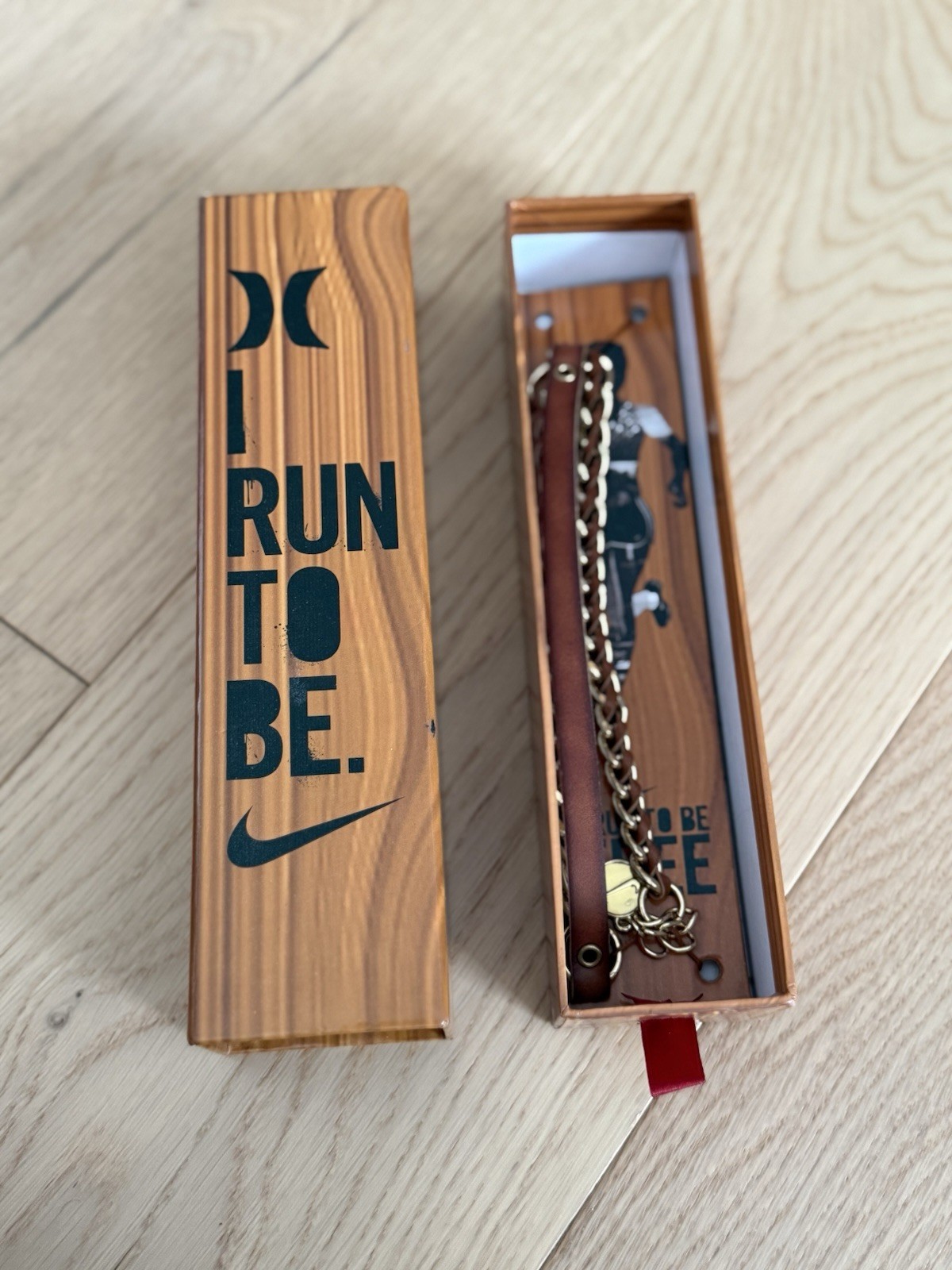 Nike x Hurley – I RUN TO BE FREE – Gold Tone Multi Chain Brown Leather Bracelet