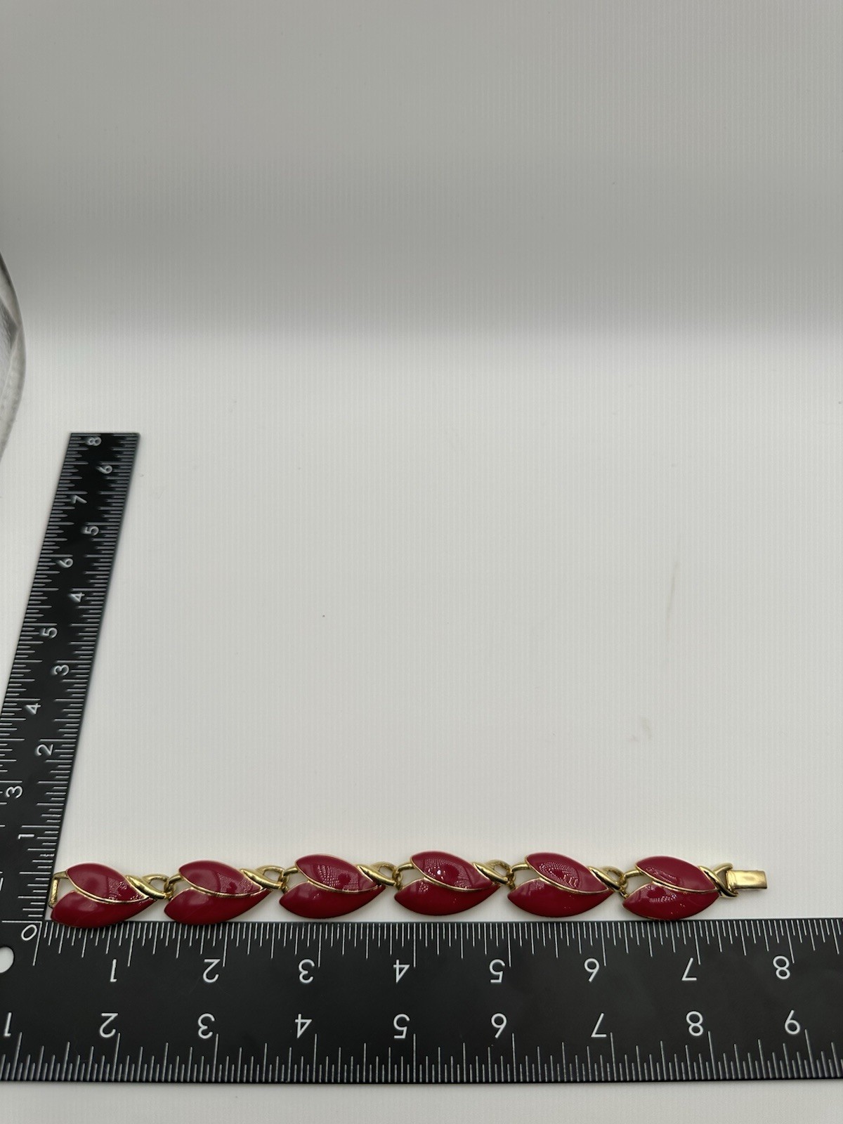 Trifari Gold Tone Red Enamel Oval Link Bracelet Box Clasp Signed 7.5 in
