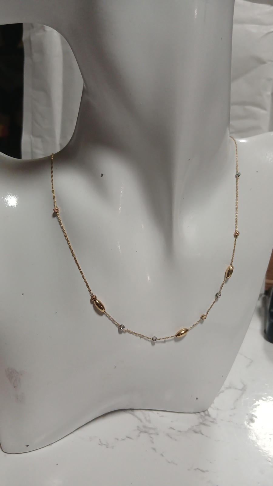 9ct Yellow and white Gold necklace