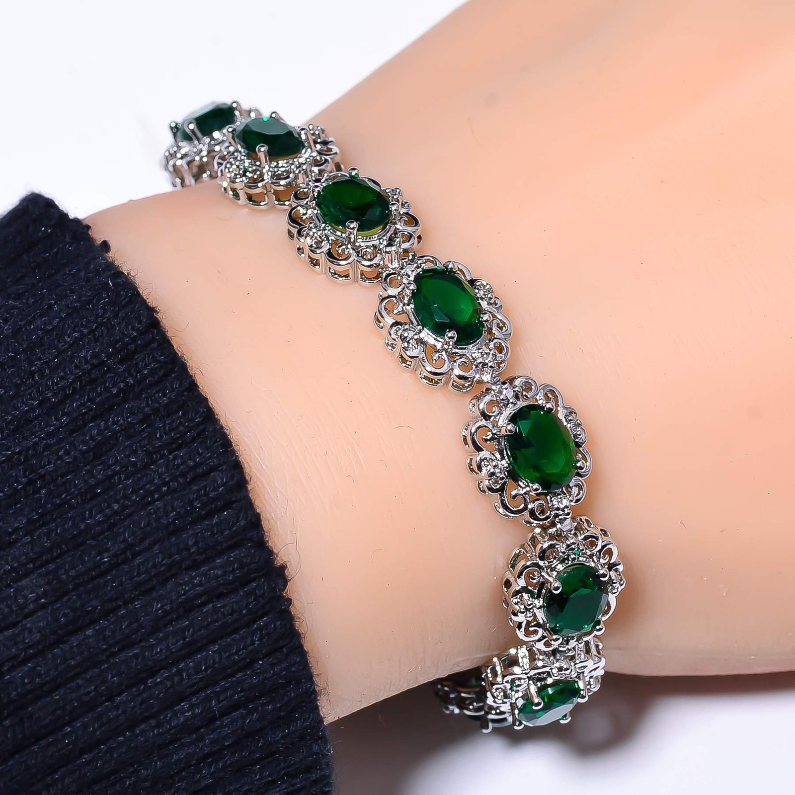 Tsavorite & Cubic Zirconia 925 Sterling Silver Tennis Bracelet 7.99″ B97337348