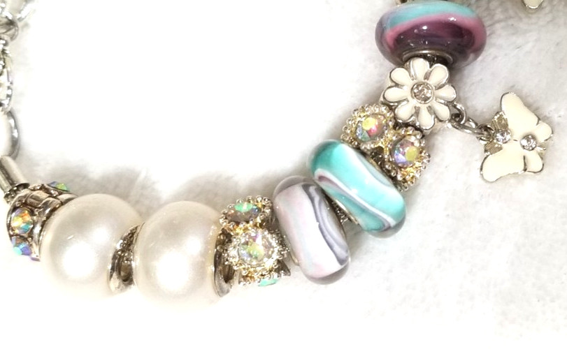 8.3″ BUTTERFLY CHARM MURANO LAMPWORK GLASS BEADS & RHINESTONE SPACERS BRACELET