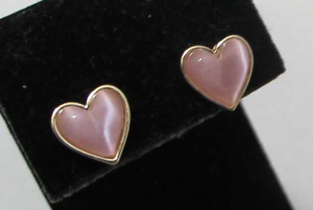 LC LAUREN CONRAD Pink Acrylic Heart Gold Tone Frame 3/8” Stud Earrings NOC
