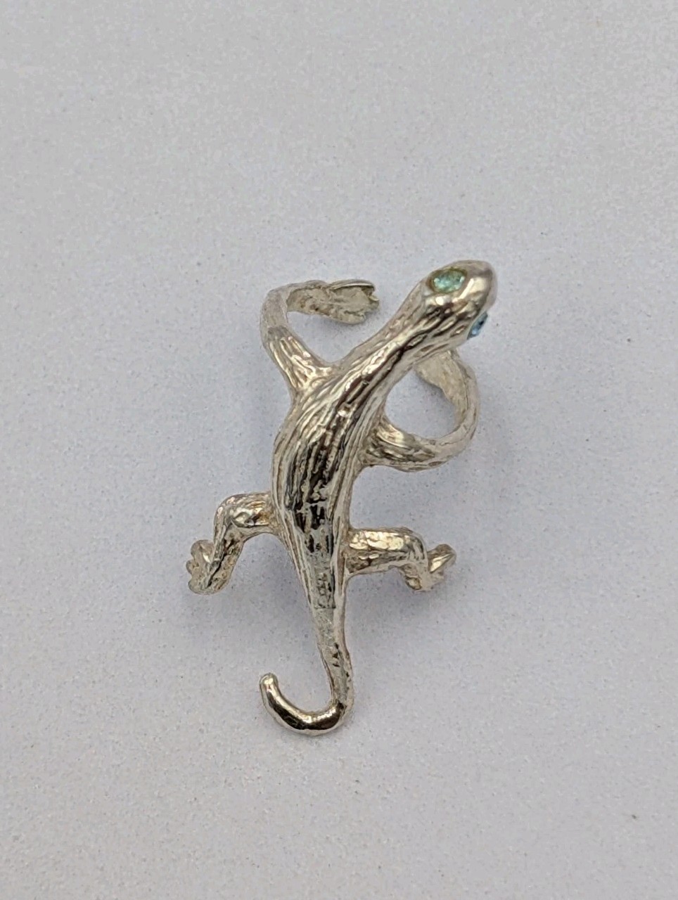 Sterling Silver Blue Crystal Eyed Lizard Gecko 925 Right Earring Ear Cuff – 1.5g
