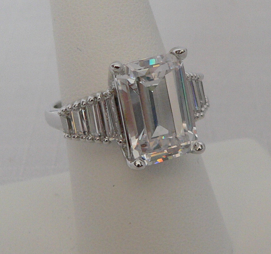 Park Lane “MARRY ME” Ring Genuine CZ’s w/ Baguettes Stunning! Size 10 Reg. $152