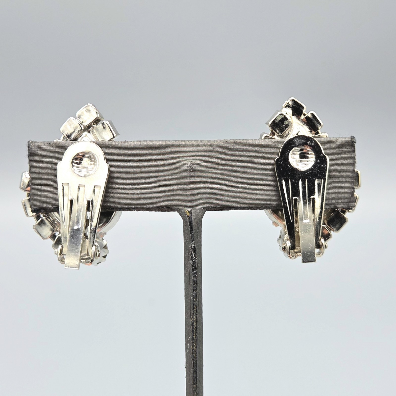 Unsigned Designer Smoke Gray AB Crystal Molded Leaf Clip Earrings