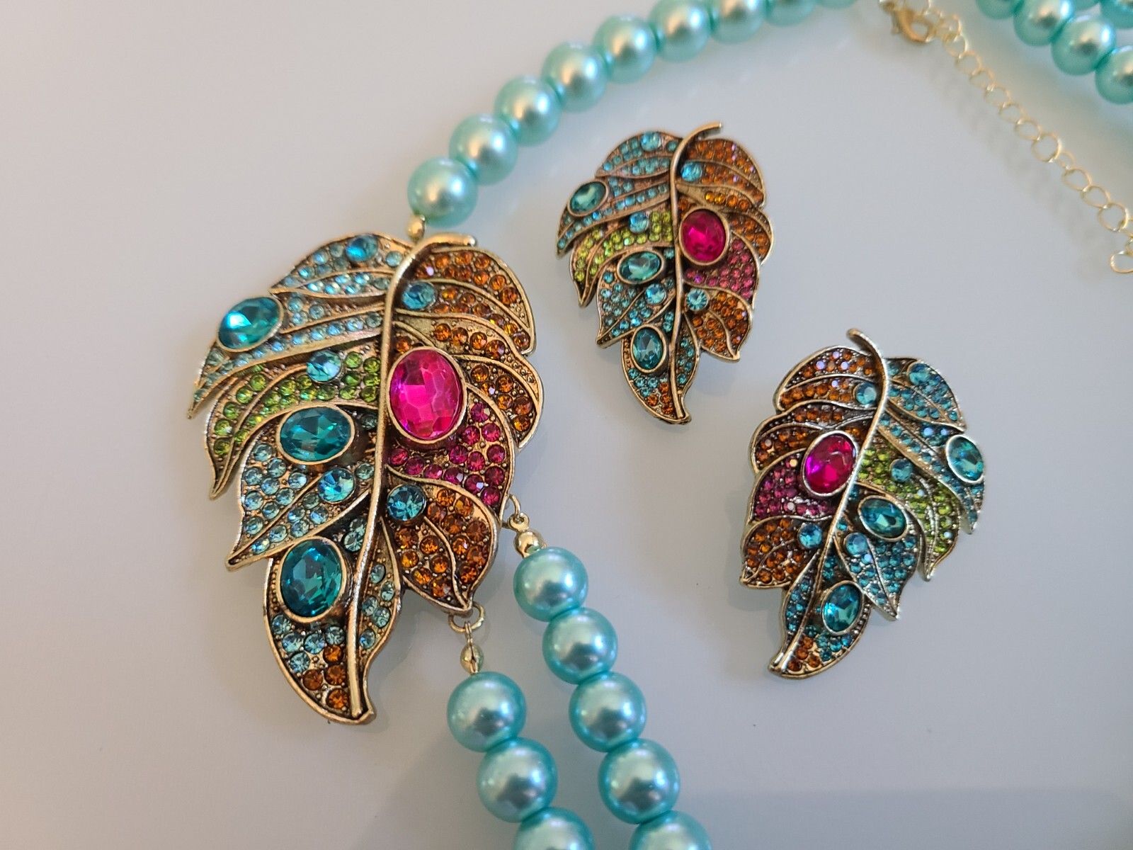 DESIGNER STYLE UNSIGNED AUTUMN LEAVES NECKLACE EARRINGS SIDE WORN SET WOW