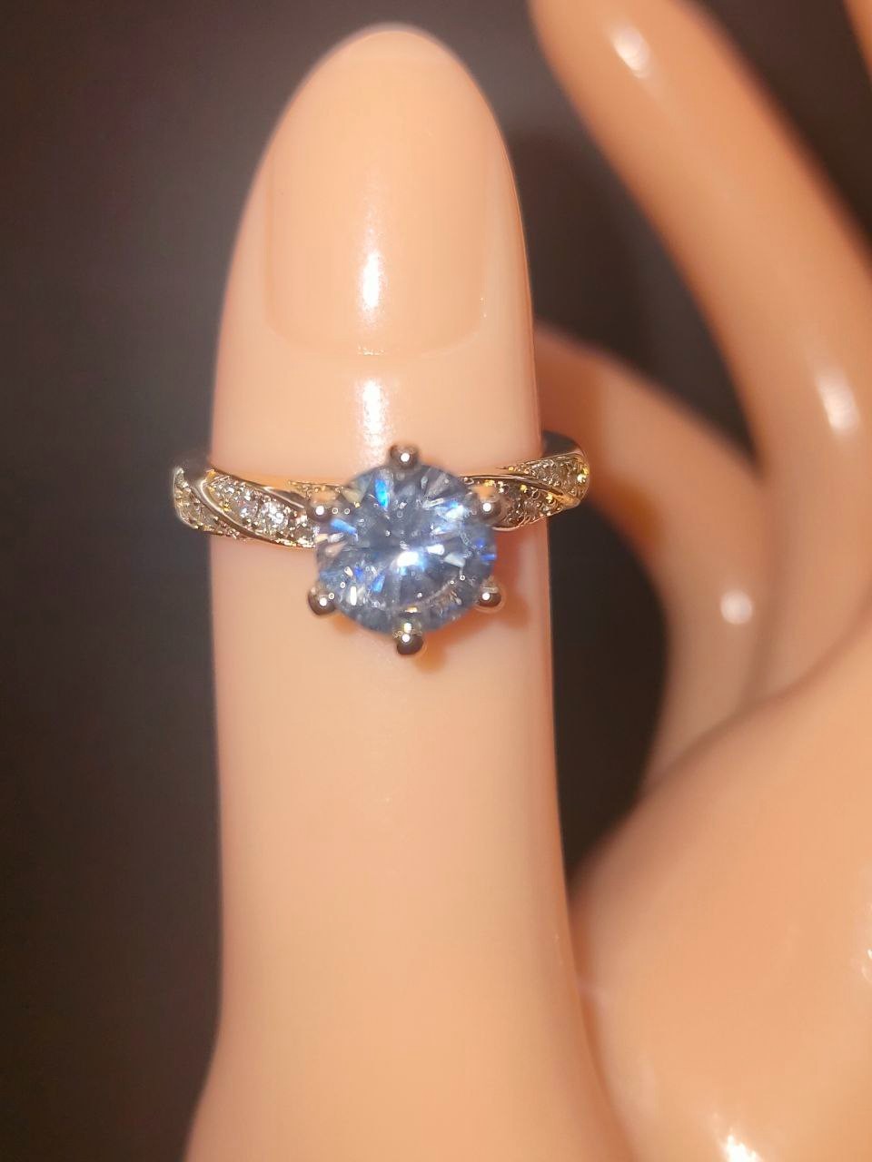 Gold Tone Cubic Zirconia Solitaire Ring Wedding Style UK O US 7 New
