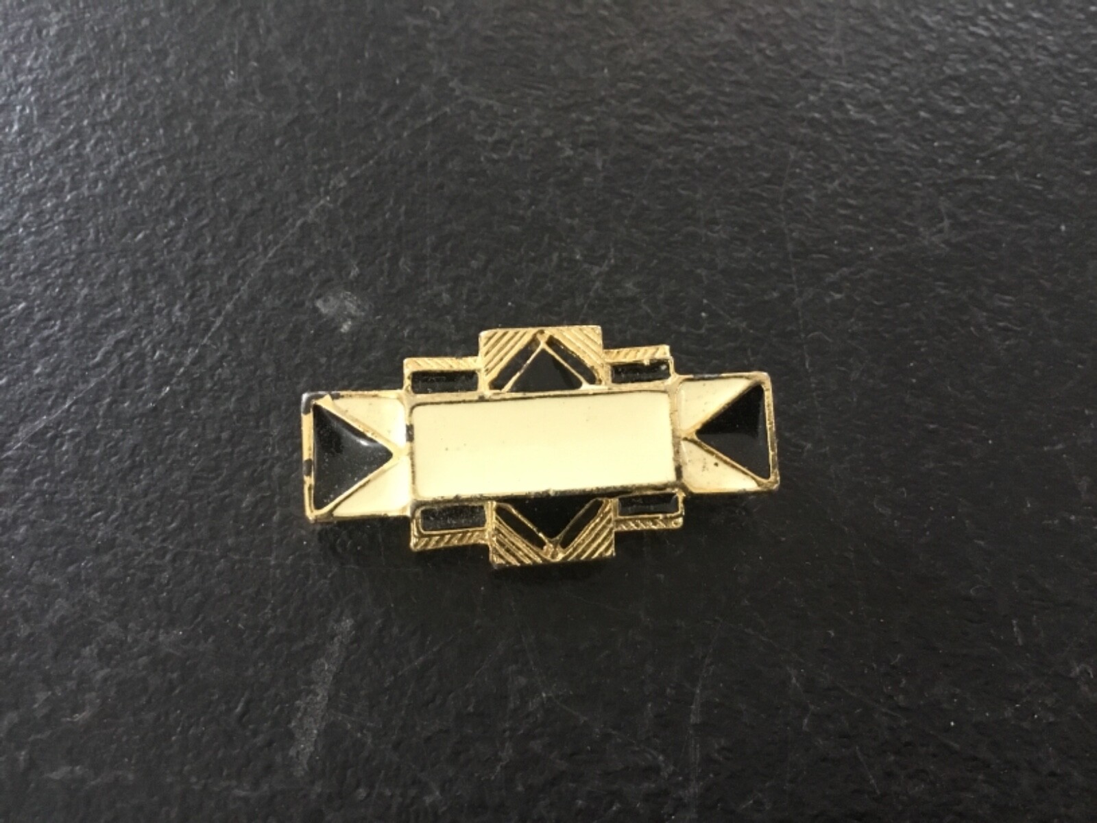 Black and White Color Fashion Pin