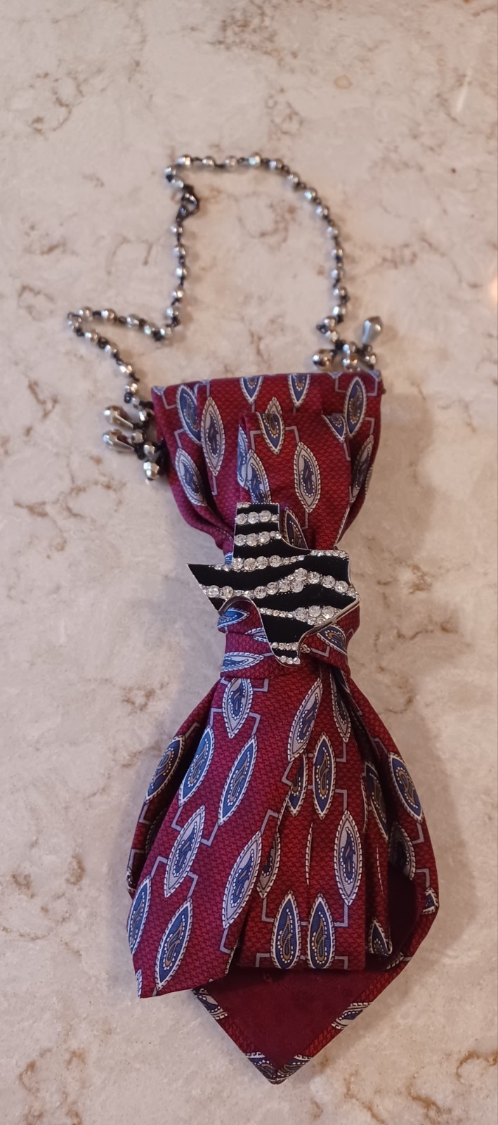 Handcrafted Necktie Necklace Silver Diamond Rhinestone Texas Brooch