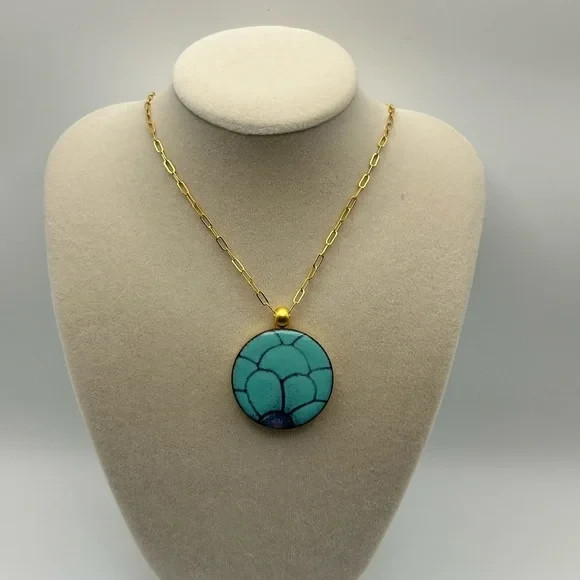 LeighElena Artisan Magnetic Pendant Necklace Oval Link Turquoise & Gold Tone