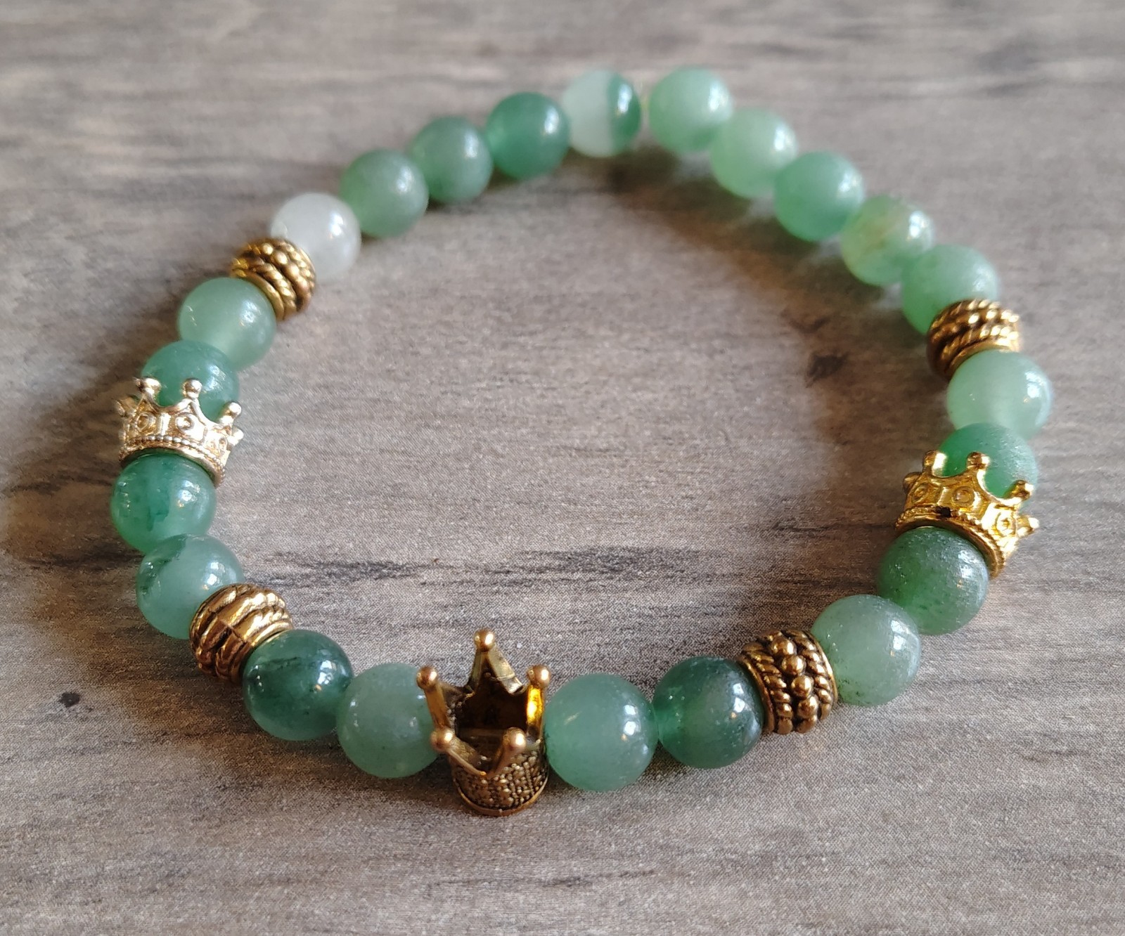 Energy Stone Bracelet Green Adventurine Gold Tone Crowns Casual Everyday Gift