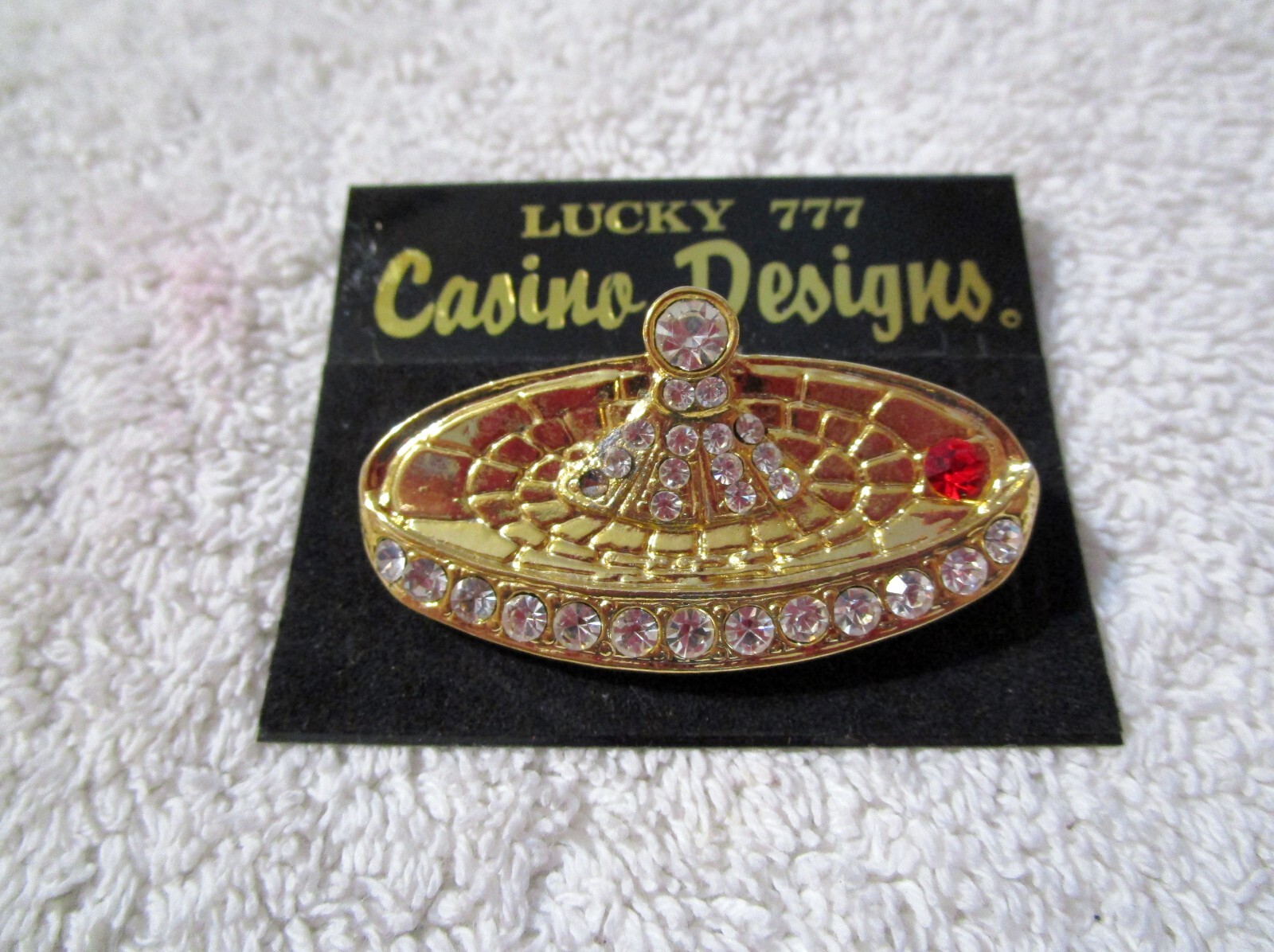 SHARP “ROULETTE WHEEL” CASINO BROOCH PIN RHINESTONES LUCKY NUMBERS