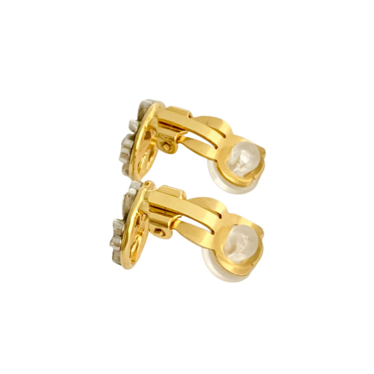 CHANEL Clover Clip-On Earrings Gold & Silver Tone 96P Auth #2646