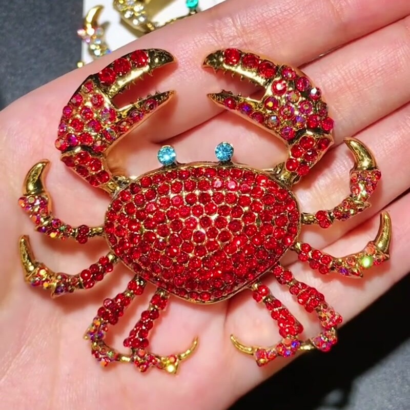 Lovely Crab Brooches For Women Sparking Sea Animal Coat Backpack Gifts Hot Sale