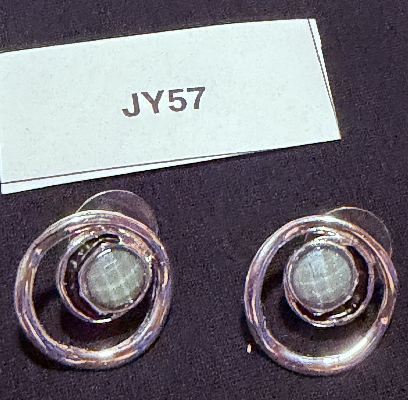 Silver-Tone Round Swirl Stud Earrings – JY57