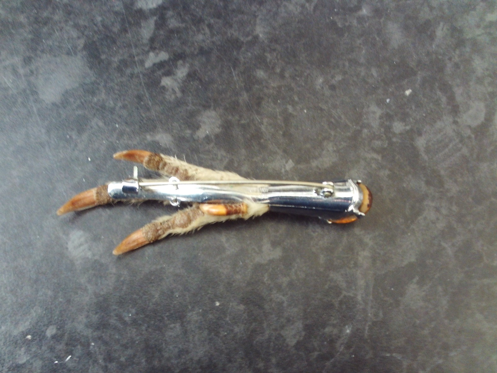 Mizpah Scottish Grouse Foot Brooch with Amber Coloured Gem Vintage Scotland