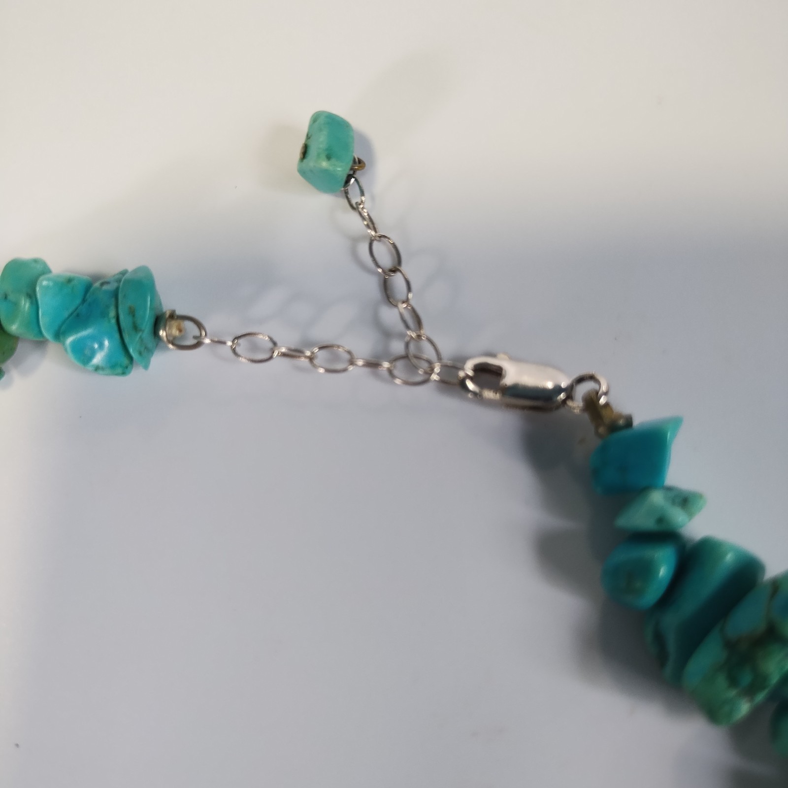 Chip Beads & Stone Single Strand Pendant Necklace Boho Casual Artisan