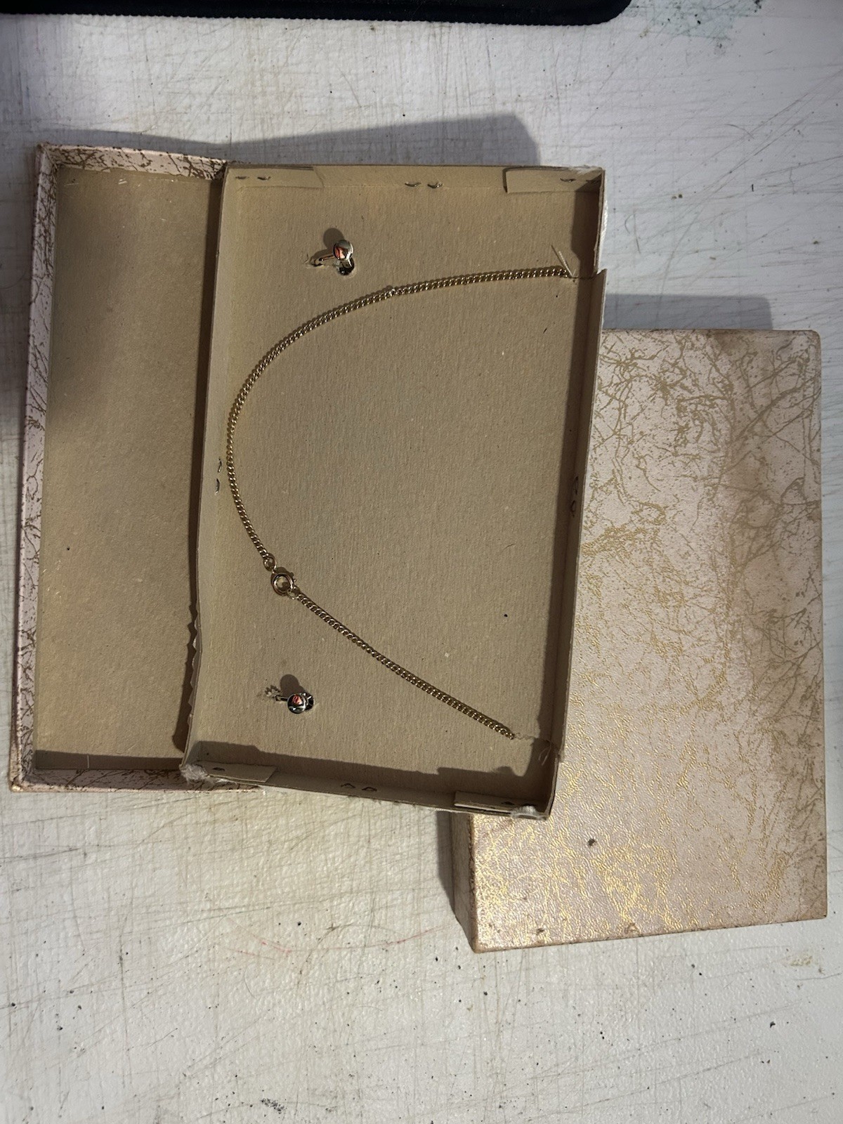Vintage L’Amour Fifth Avenue Cameo Jewelry Set Box Included