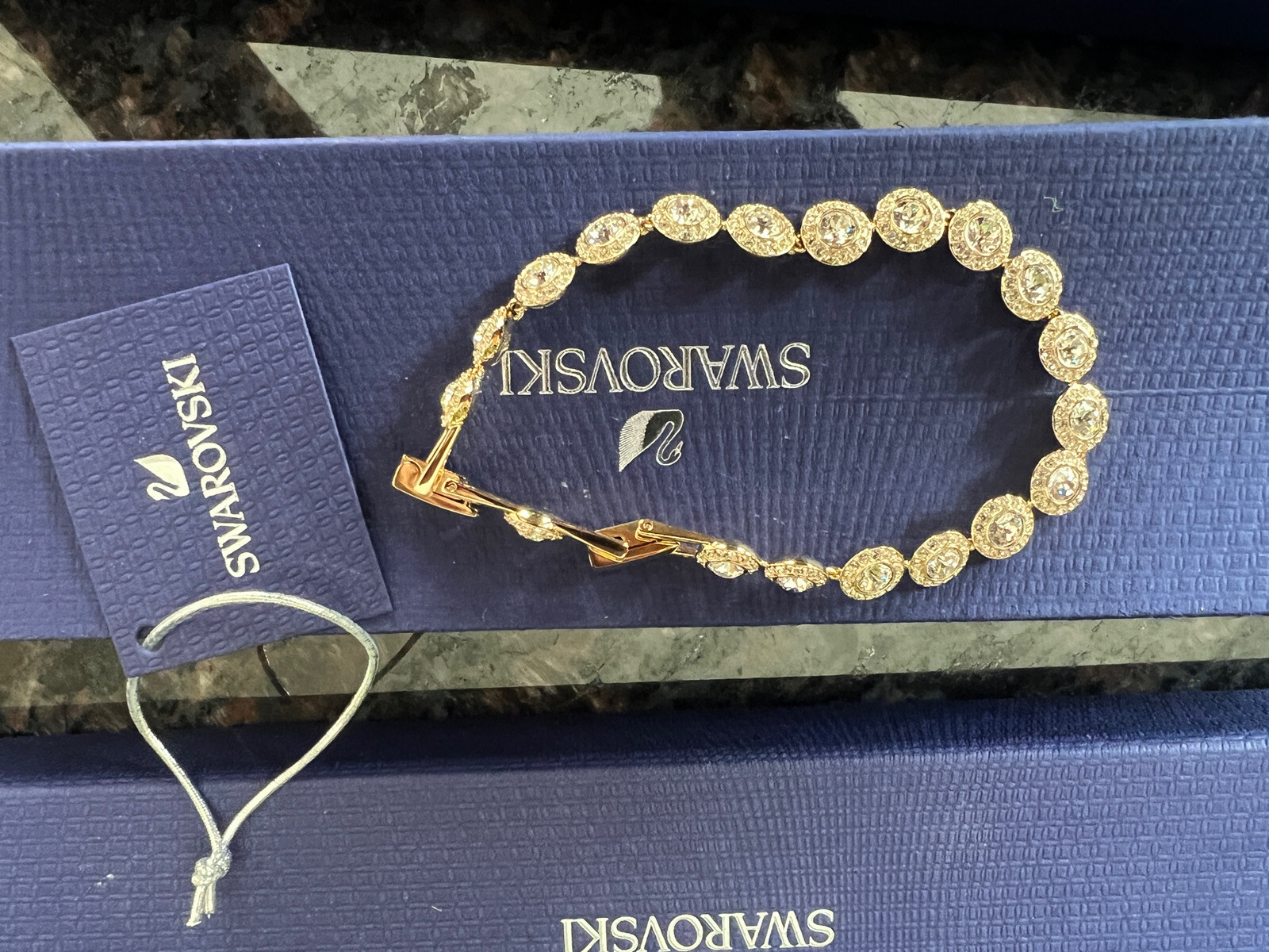 NEW Authentic SWAROVSKI Sparkle Crystal Bracelet 5505469 NIB