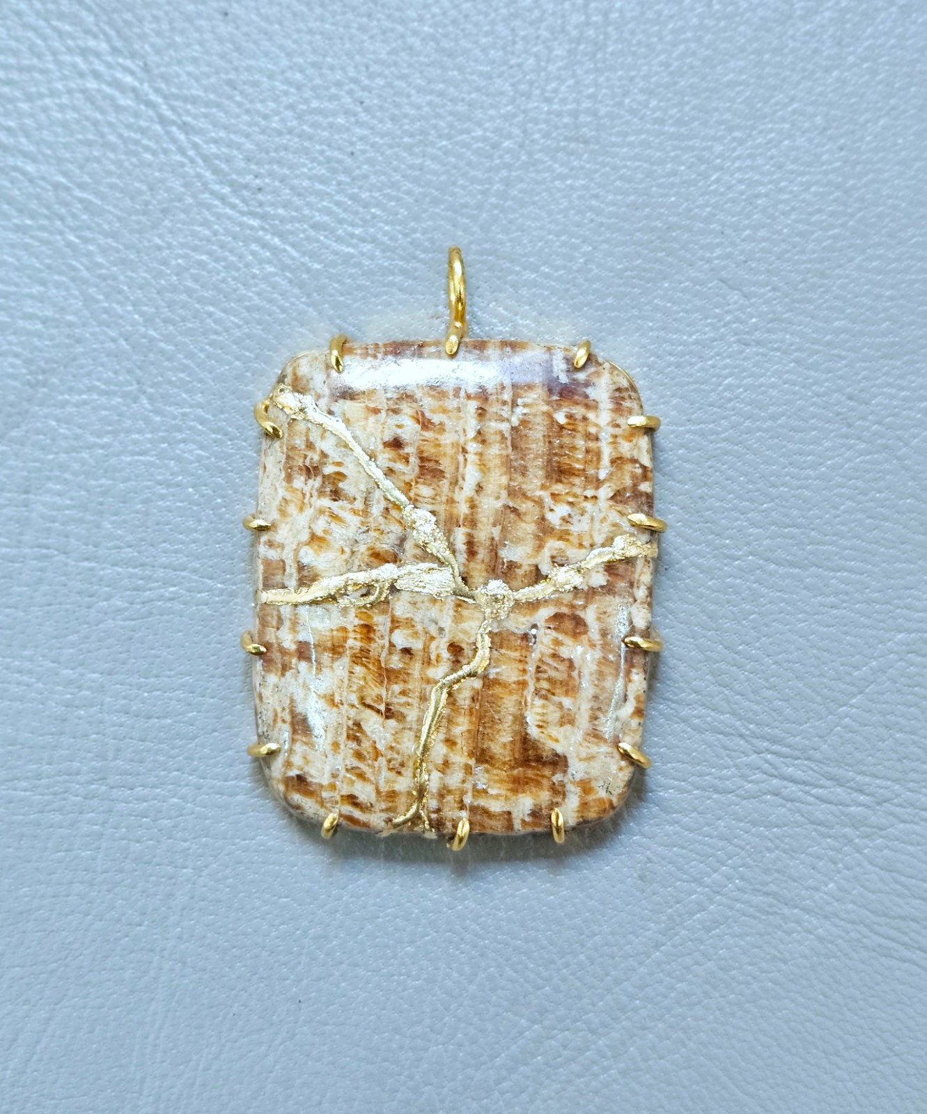 Necklace Aragonite Kintsugi Art Japanese Jewelry Handmade Gold Pendant