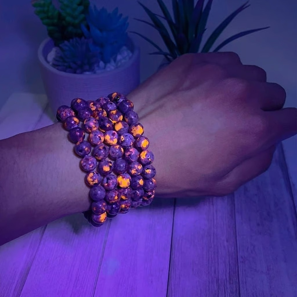 Yooperlite Beads Bracelet UV Emberlite Glowing Fire Rock Stone Bracelet Gifts