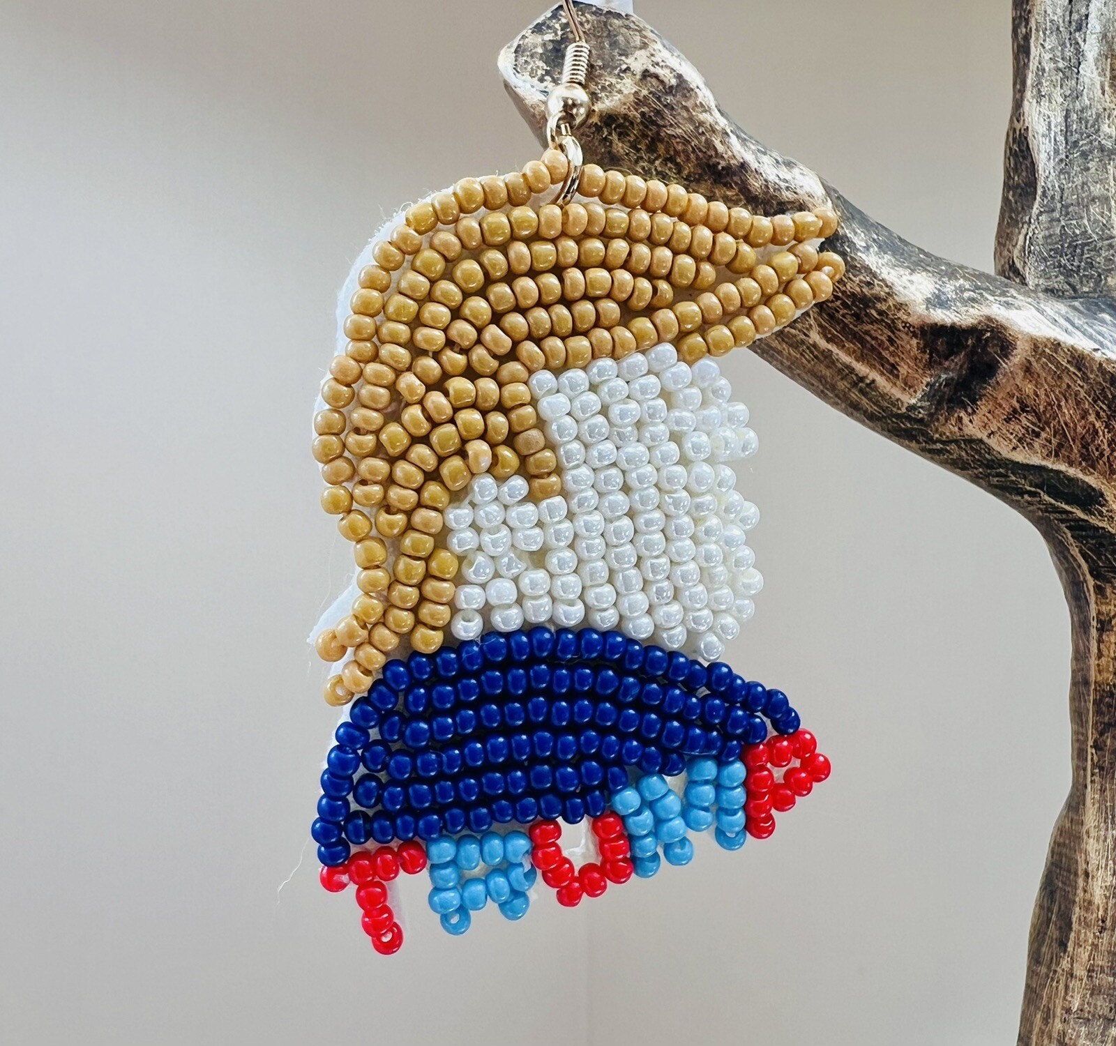 Donald Trump Beaded Profile Women’s Dangle Earrings Trump MAGA