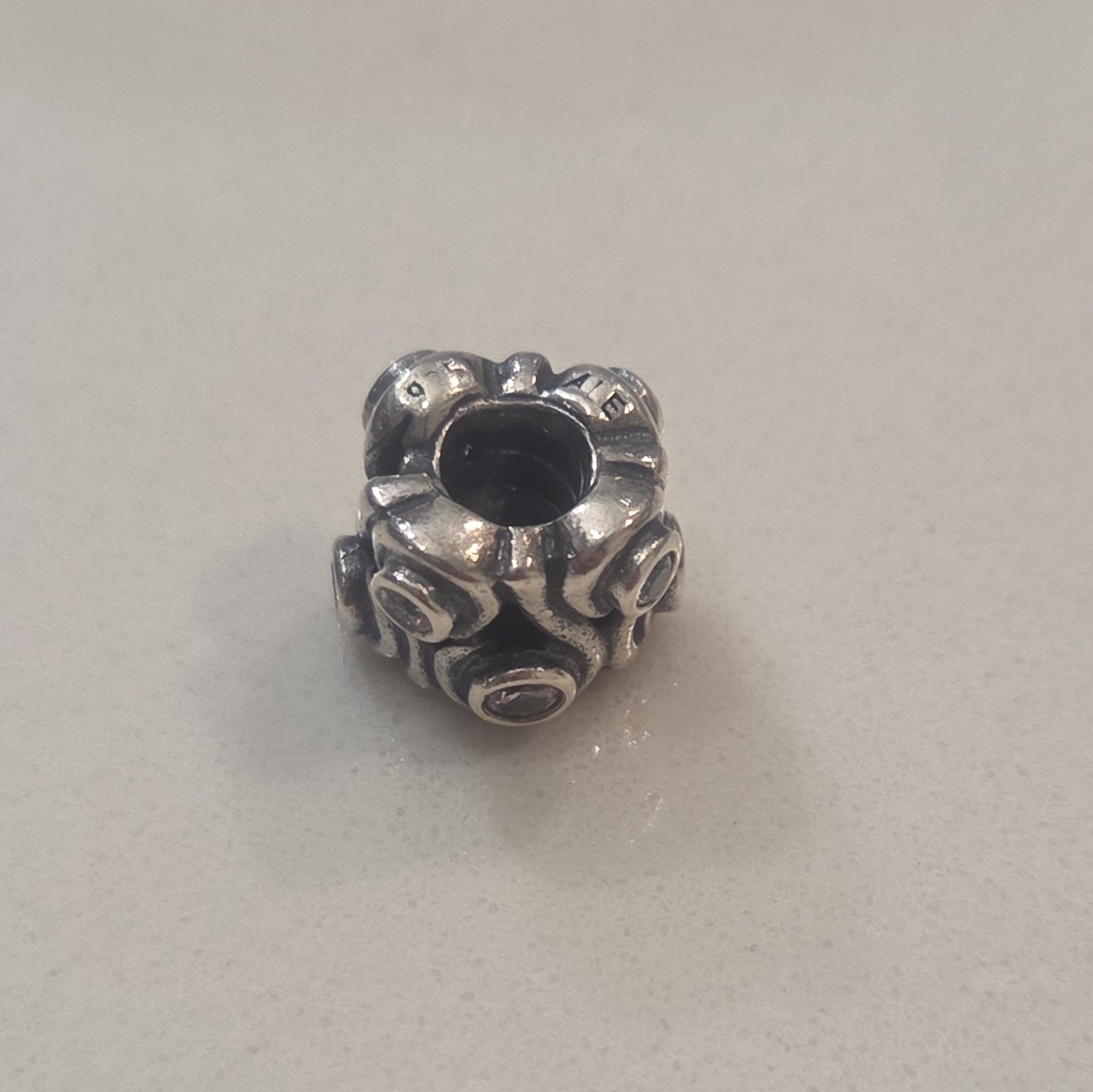 PANDORA OCEAN WAVE CHARM STERLING SILVER CLEAR CZ RETIRED 790369CZ BOX