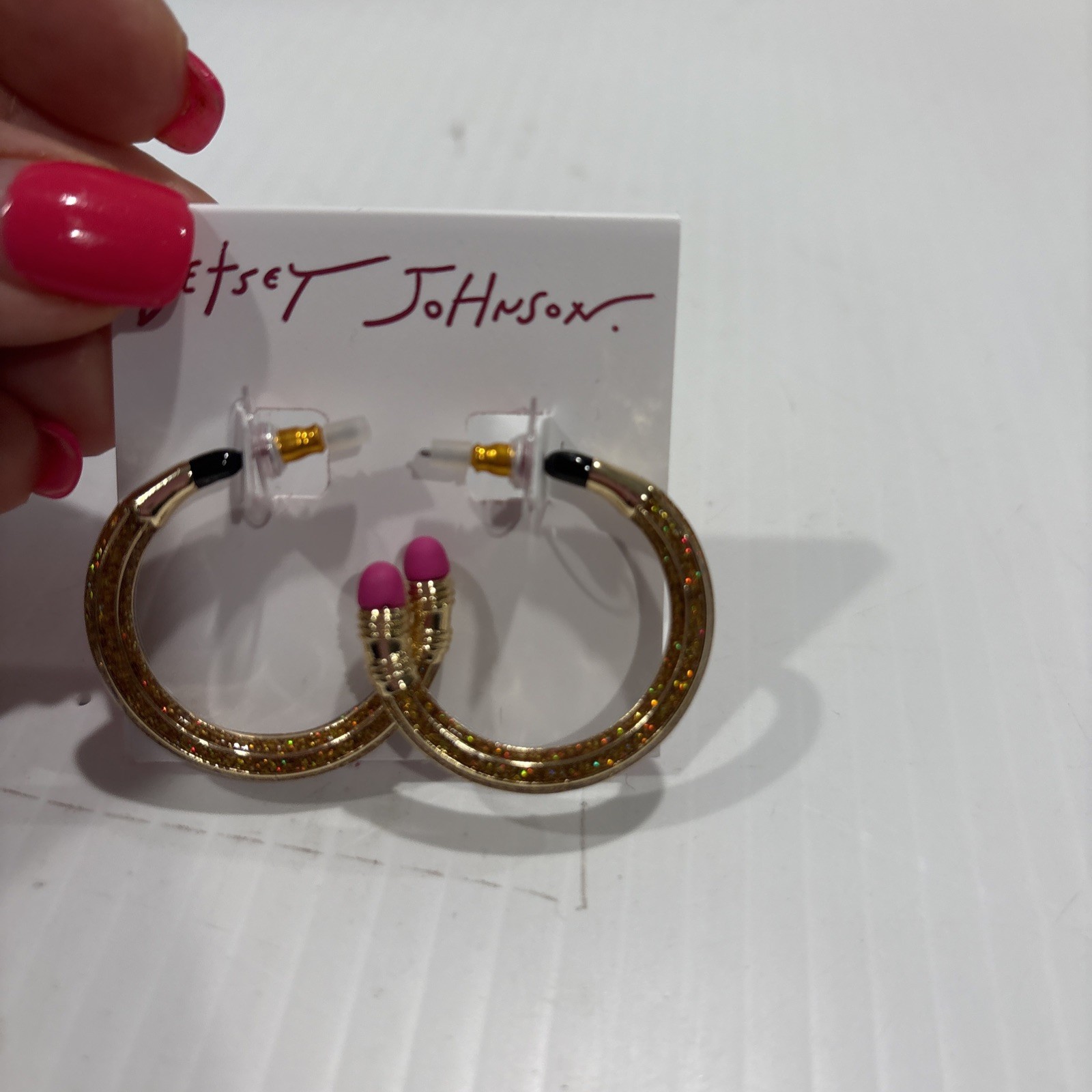 New BETSEY JOHNSON Gold Glitter Pencil Shape Loop Earrings
