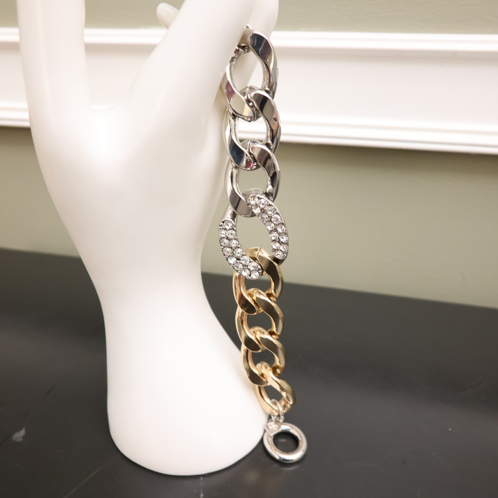 Banana Republic bracelet curb link chain crystals mixed metals gold silver tones