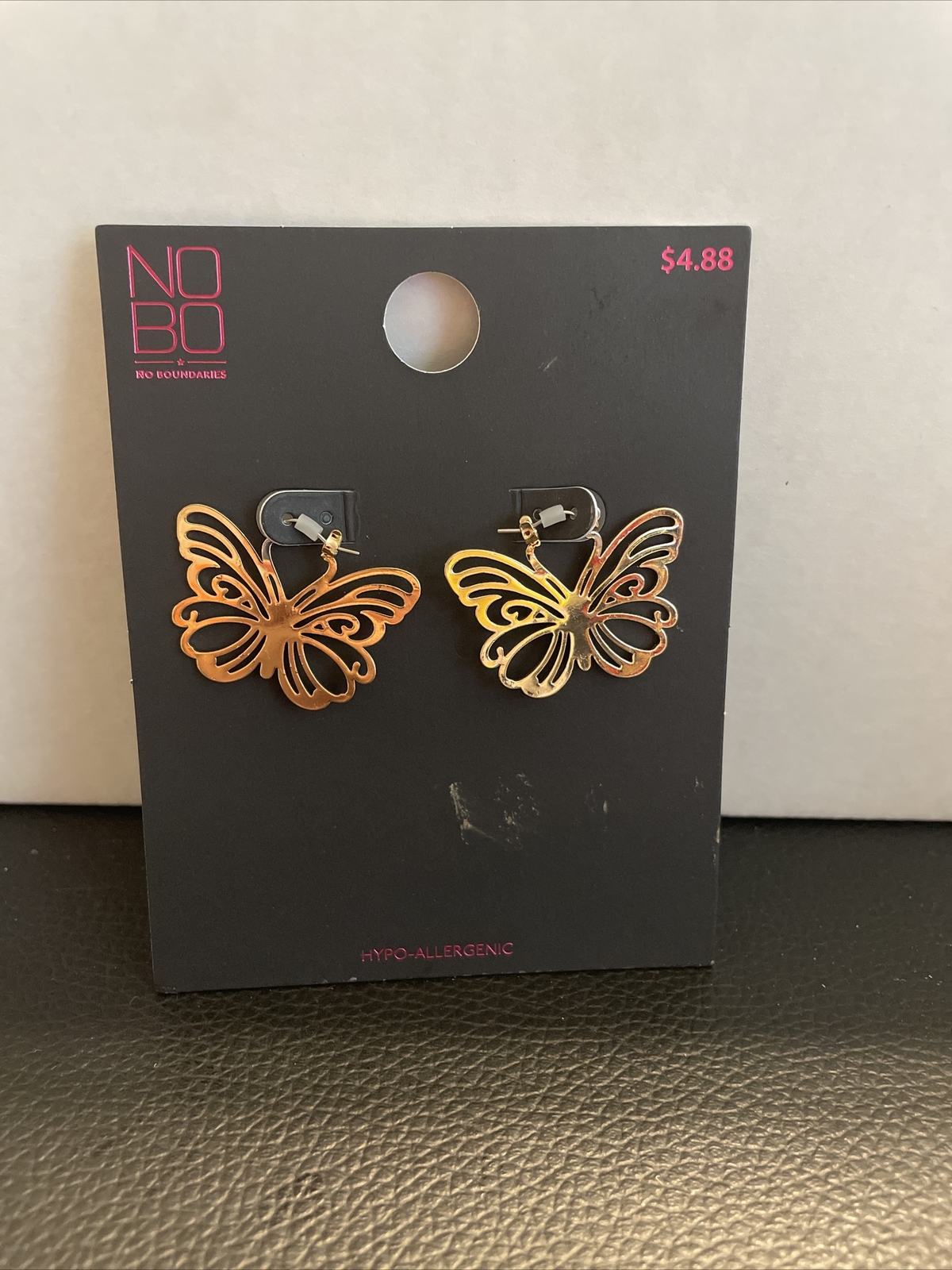 NEW NOBO No Boundaries Gold tone Butterfly Earrings Hypo-Allergenic Beautiful!