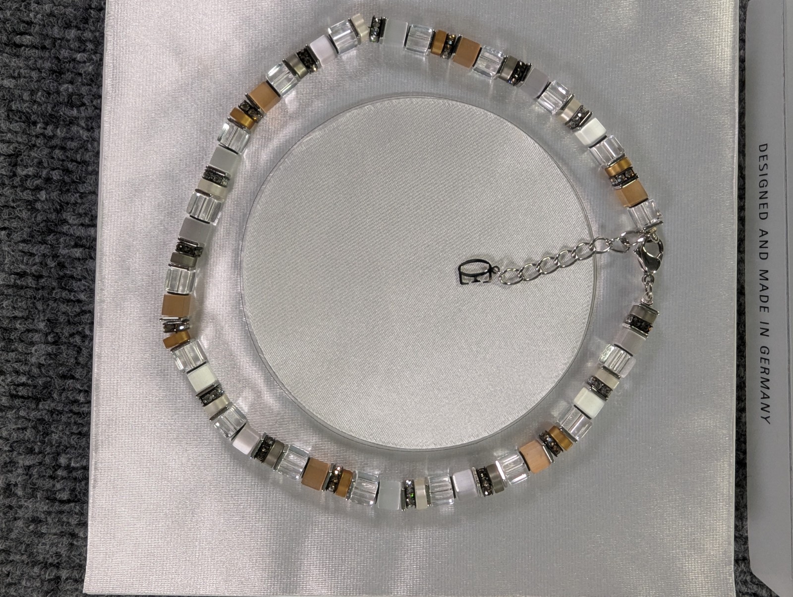 Coeur De Lion GeoCUBE Iconic Neutral Crystal Necklace 4016/10-1400 Original Box