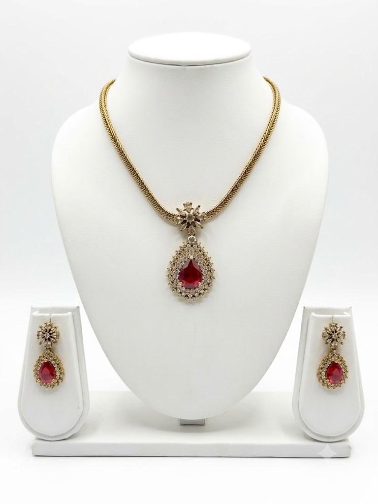 Asavari Gold Plated Jewelry Set Dainty Feather Motif Necklace Matching Earrings
