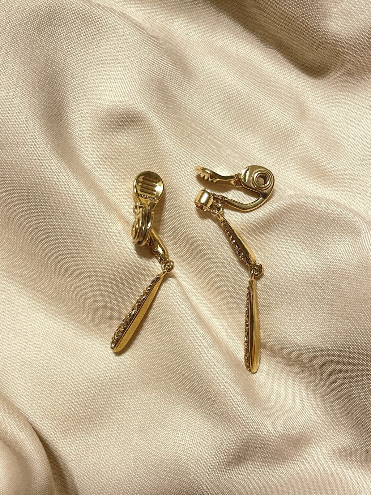 Vintage Monet Gold Tone Thin Rhinestone Teardrop Dangle/Drop Clip-On Earrings