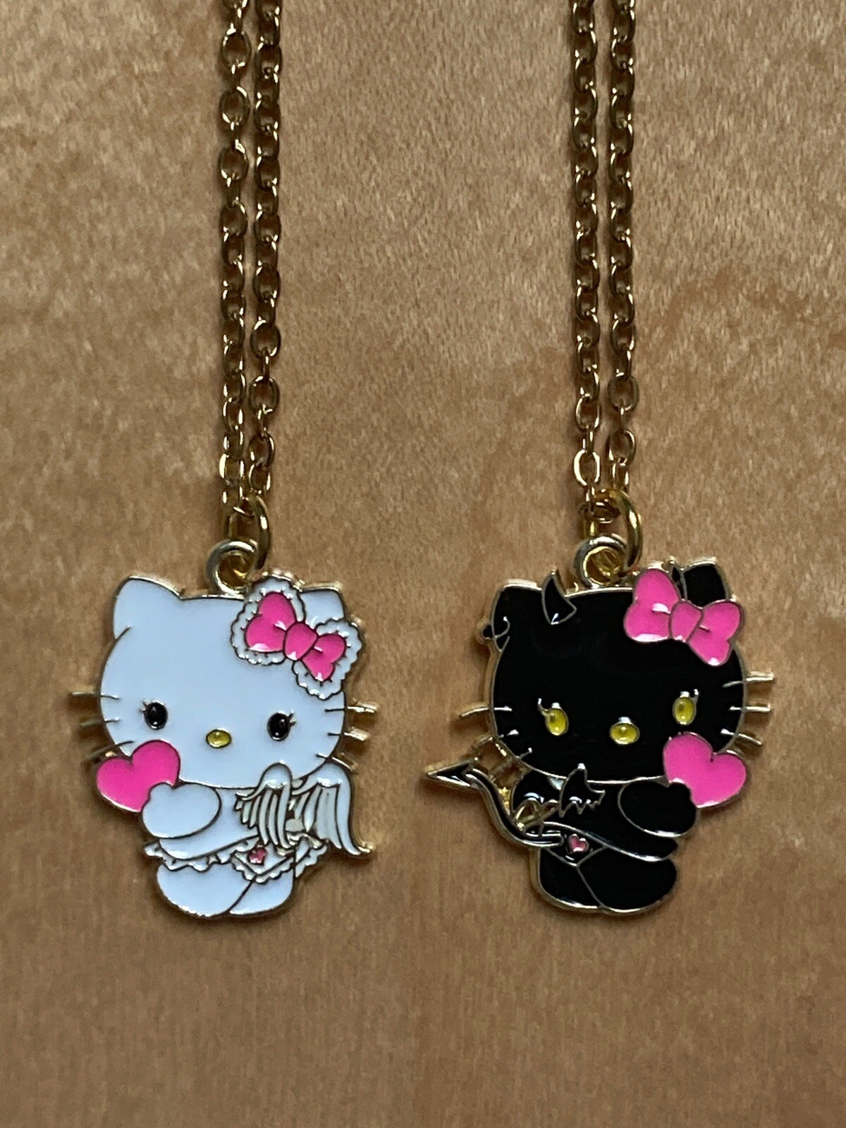Matching Hello Kitty Necklaces • Angel Devil Demon Best Friends Couple Heart